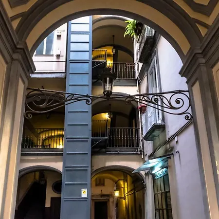 Per Duomo לינה וארוחת בוקר נאפולי