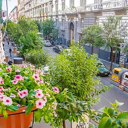佩尔阿莫尔多莫住宿加早餐旅馆 那不勒斯