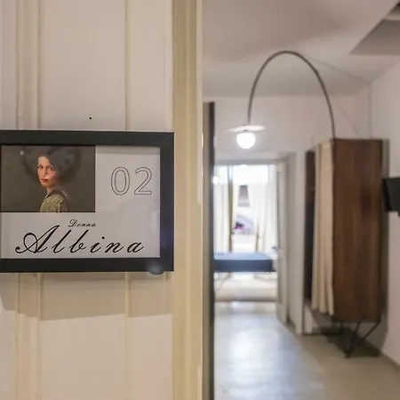 Per Duomo 4* 나폴리