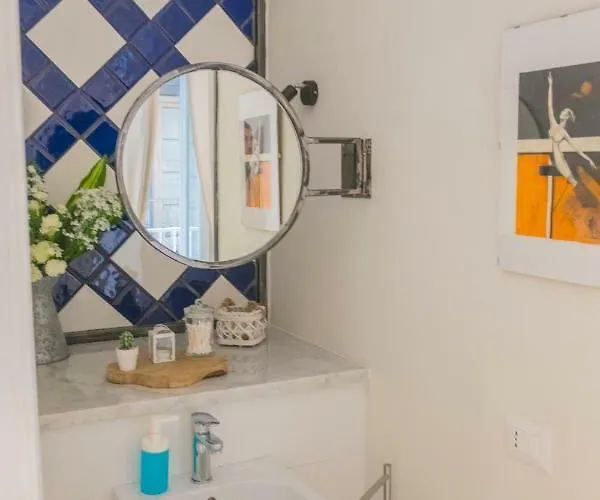 فندق مبيت وإفطار Per Duomo نابولي