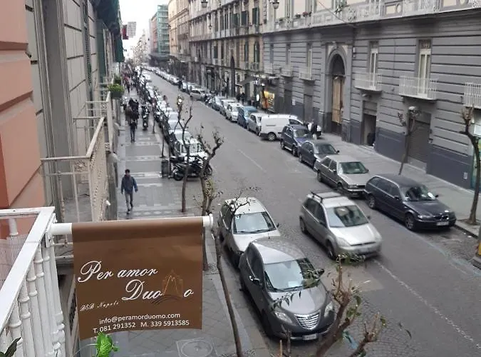 Per Duomo نابولي